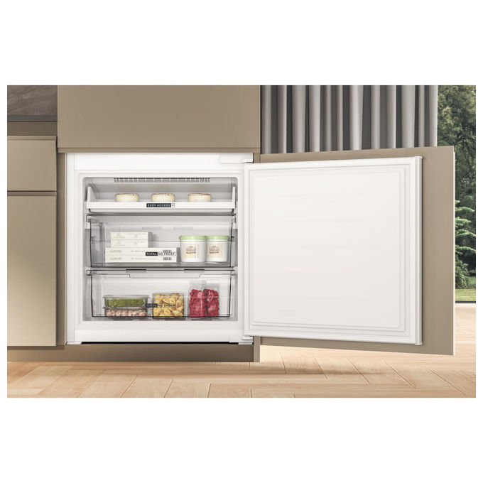 Whirlpool WHSP70T121 Frigorifero Combinato da Incasso 394 L 193,5 cm Classe E Total No Frost 32 dB colore Bianco