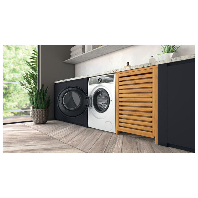 Hotpoint H8 W046WB IT Lavatrice Caricamento Frontale GentlePower Classe Energetica A Capacita' di carico 10Kg Centrifuga 1400 Giri PowerDrive Anti Macchia