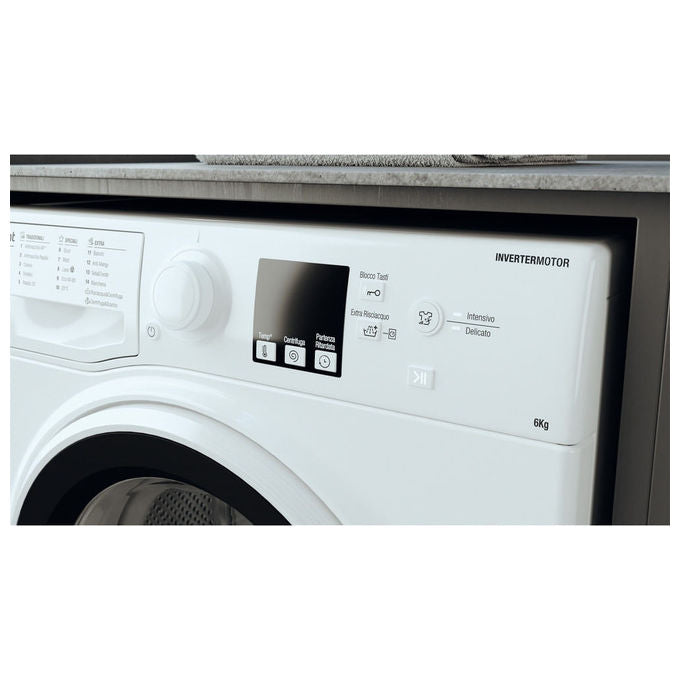 Hotpoint RSSF 624 W IT N - Lavatrice Slim a carica frontale 6 kg, 1200 giri-min, Classe C, profondita' 43 cm, colore Bianco