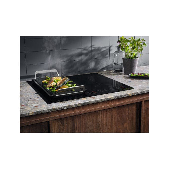 Electrolux CIL63443 Serie 600 Piano cottura a induzione 60 cm 4 zone Bridge Hob2Hood Slider Touch colore Nero