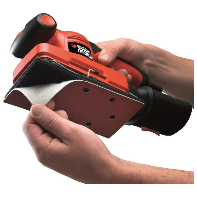 BLACK+DECKER Levigatrice orbitale 240W velocita' variabile con aspirazione polvere