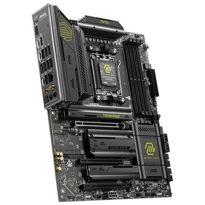 MSI 7E59-004R MAG X870E TOMAHAWK WIFI Scheda Madre ATX AM5 DDR5 PCIe 5.0 x16 4x M.2 Gen5 Wi-Fi 7 LAN 5G colore Nero