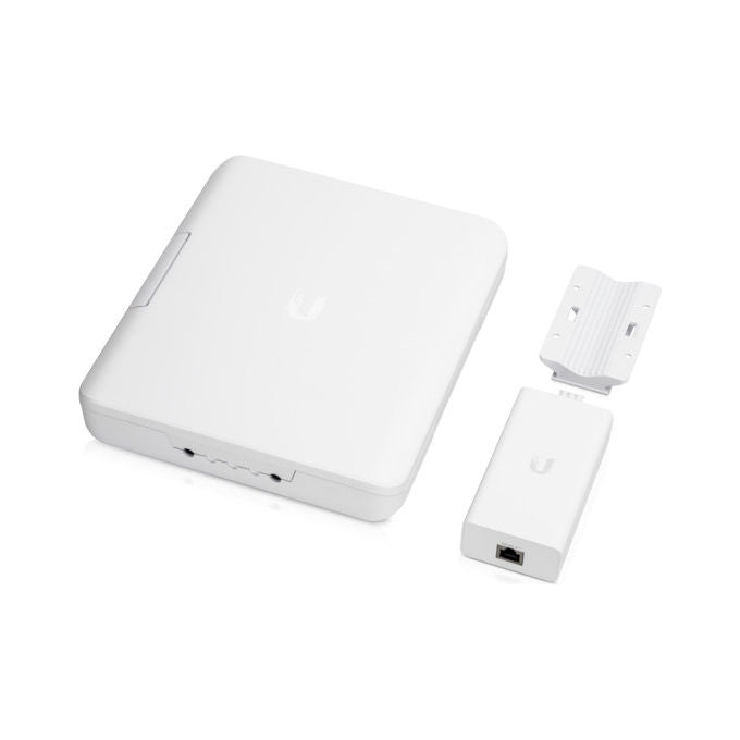 Ubiquiti USW-FLEX-UTILITY UniFi Switch Flex Kit Adattatore Custodia Esterna Montaggio Palo PoE 60W Resistente Intemperie colore Bianco