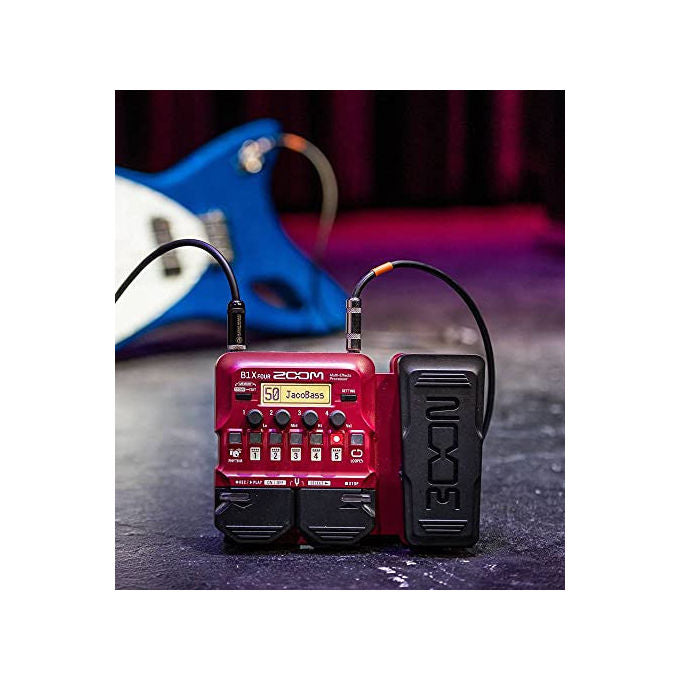 Zoom B1X FOUR Pedaliera Multieffetto per Basso 71 Effetti 9 Amp Simulator Looper 30s Drum Machine 68 Ritmi Pedale Espressione