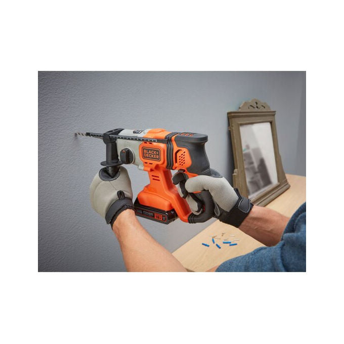 Black and Decker Trapano BCD900B-XJ con Impugnatura a Pistola