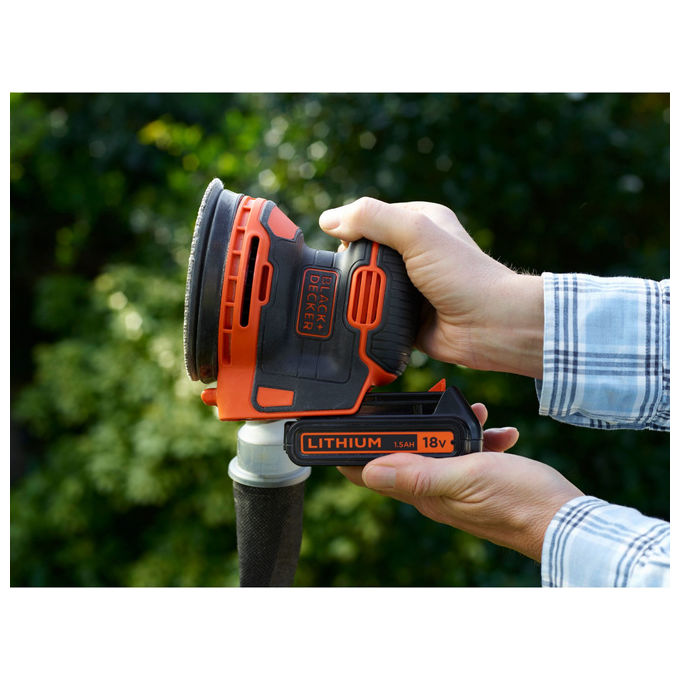 Black and Decker Levigatrice Orbitale 18V Cordless