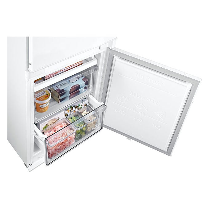 Samsung BRB80F30AES0EF F1rst 60 AI Plus Frigorifero Combinato da Incasso 298 L 193 cm Classe E 35 dB Total No Frost Wi-Fi colore Bianco