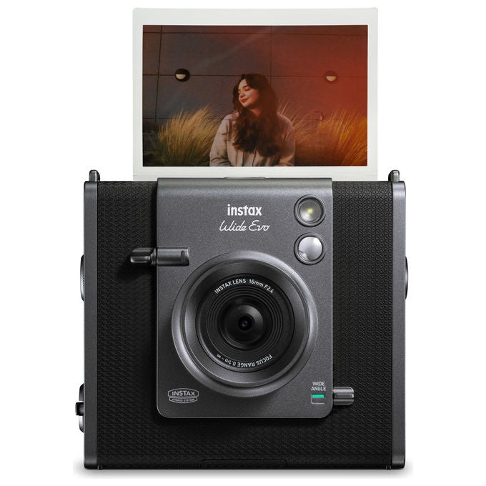 Fujifilm WIDE EVO Instax Fotocamera Istantanea Ibrida Grandangolare 16mm f-2.4 100 Combinazioni Effetti Bluetooth USB-C colore Nero