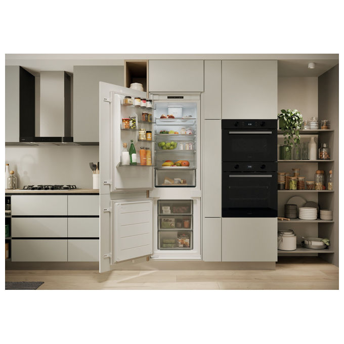 Candy CNBQL3518EV-L Frigorifero da Incasso Ventilato 177 cm Classe E 268 L Bianco