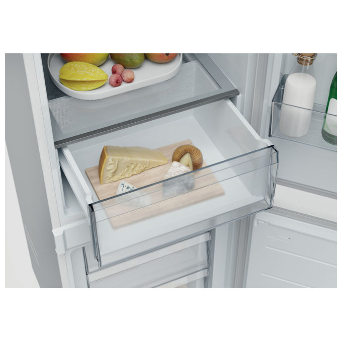 Candy CNBQL3518EV Frigorifero Combinato da Incasso 268 L 177 cm Classe E 35 dB Low Frost Ventilato colore Bianco