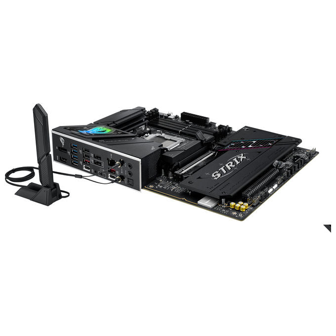 Asus ROG STRIX B850-F GAMING WIFI Scheda Madre ATX Socket AM5 DDR5 4x M.2 PCIe 5.0 Wi-Fi 7 Bluetooth 5.4 2.5Gb Ethernet colore Nero