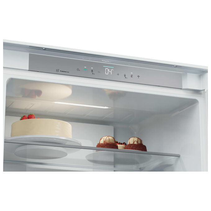 Hoover HONBQT3719EW Frigorifero Combinato da Incasso 382 L Classe E 33 dB colore Bianco