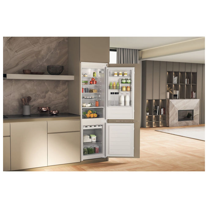 Whirlpool WHC18D031A1 Frigorifero Combinato da Incasso 177 cm Classe E colore Bianco
