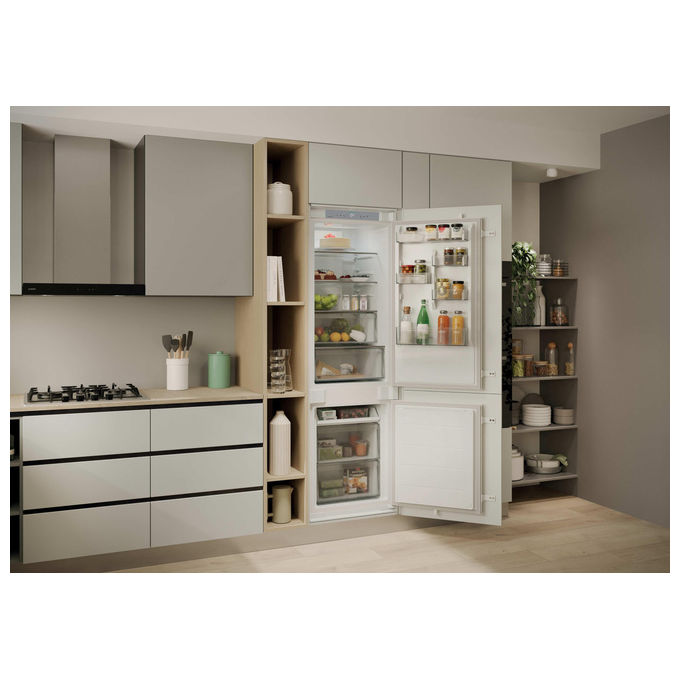 Hoover HONBQT3518E Frigorifero da incasso 177 cm No Frost Bianco colore Bianco