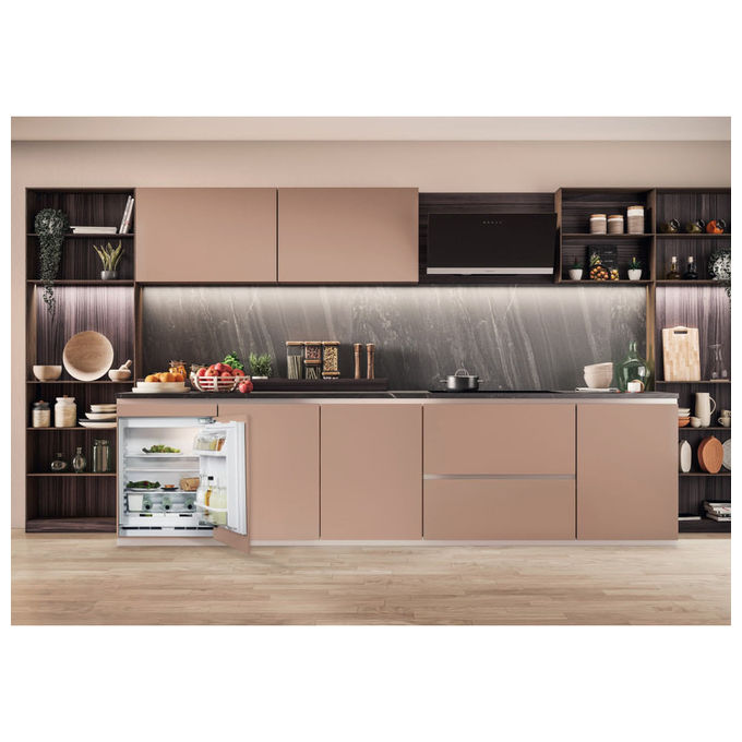 Hotpoint HABUL011 Frigorifero da incasso Statico 144 L 81.5 cm Classe E 39 dB Cerniere Reversibili colore Acciaio