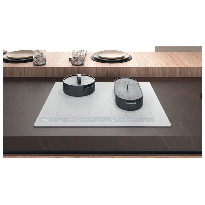 Hotpoint, Piano Cottura a Induzione HB 8460B NE-W, 59 cm, Bianco, 4 Zone, Comandi Touch