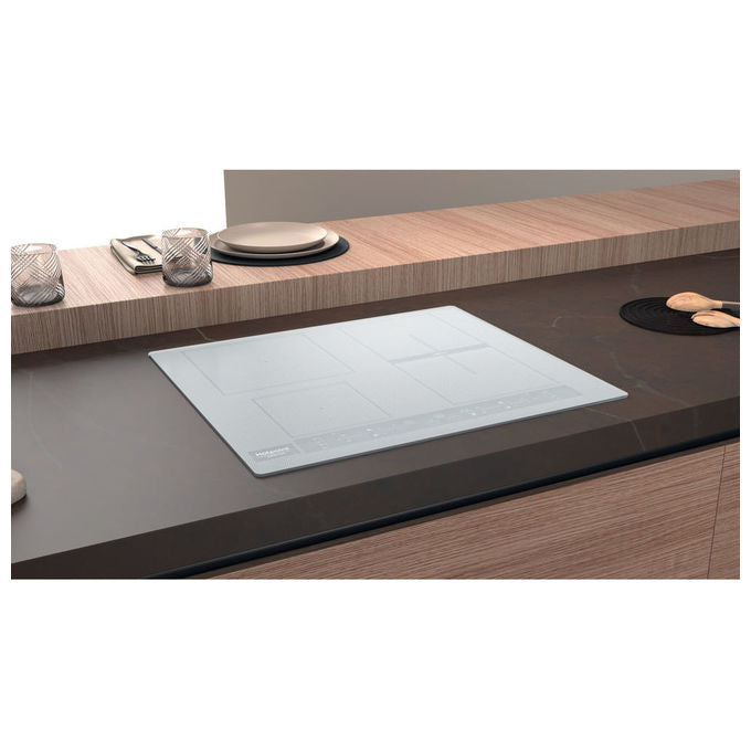 Hotpoint, Piano Cottura a Induzione HB 8460B NE-W, 59 cm, Bianco, 4 Zone, Comandi Touch