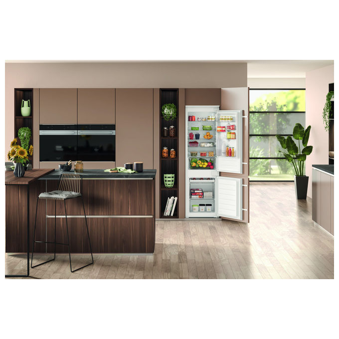 Hotpoint HAC18D041A1 Frigorifero Combinato da Incasso Capacita 273 L Statico Bianco (177x54 cm) colore Bianco