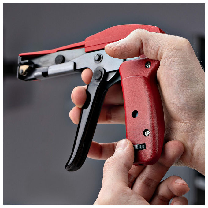 StarTech.com Pistola per Fascette Nylon Strumento per Installazione Pinza da 24 mm a 48 mm Rosso