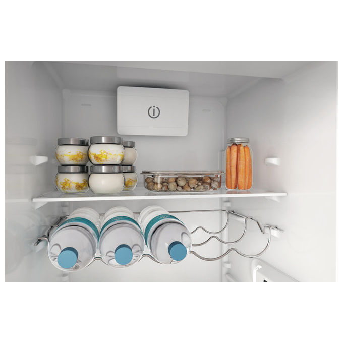 Indesit INSD18A011B1 Frigorifero da Incasso 306L Classe E Ventilato 30dB colore Bianco
