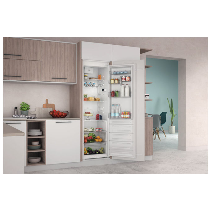 Indesit INSD18A011B1 Frigorifero da Incasso 306L Classe E Ventilato 30dB colore Bianco