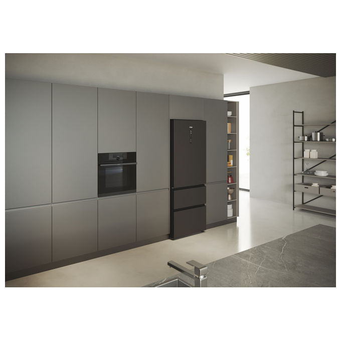 Haier HTR5719ENPT Frigorifero Combinato 528 L No Frost Classe E 190 cm Nero