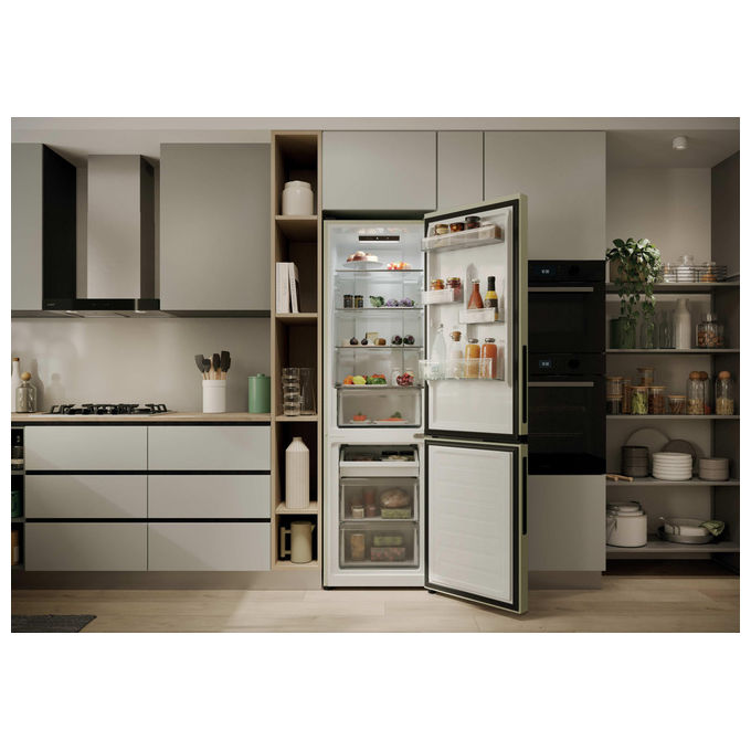 Candy CNCQ2T518EC Frigorifero Combinato Libera Installazione No Frost Classe E 279L 1825cm colore Crema
