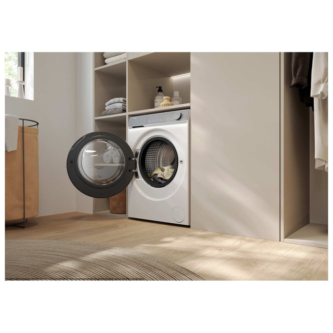 Haier HW90-B14367TU-IT Lavatrice Caricamento Frontale 9 Kg 1400 Giri Classe A (85x595x507 cm) colore Bianco