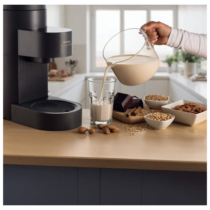 Ariete 0650-00 My Veggie Drink Macchina per Bevande Vegetali 1,5 L 1200W 6 programmi Autopulizia colore Nero
