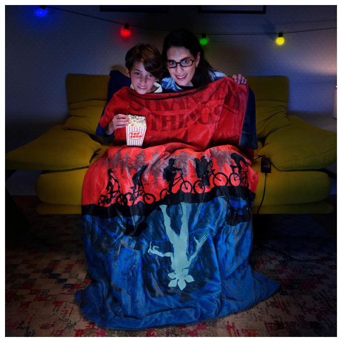Imetec 26177 CaldoPlaid Stranger Things Plaid Riscaldabile 150 W 6 livelli temperatura 160x120 cm colore Blu Rosso