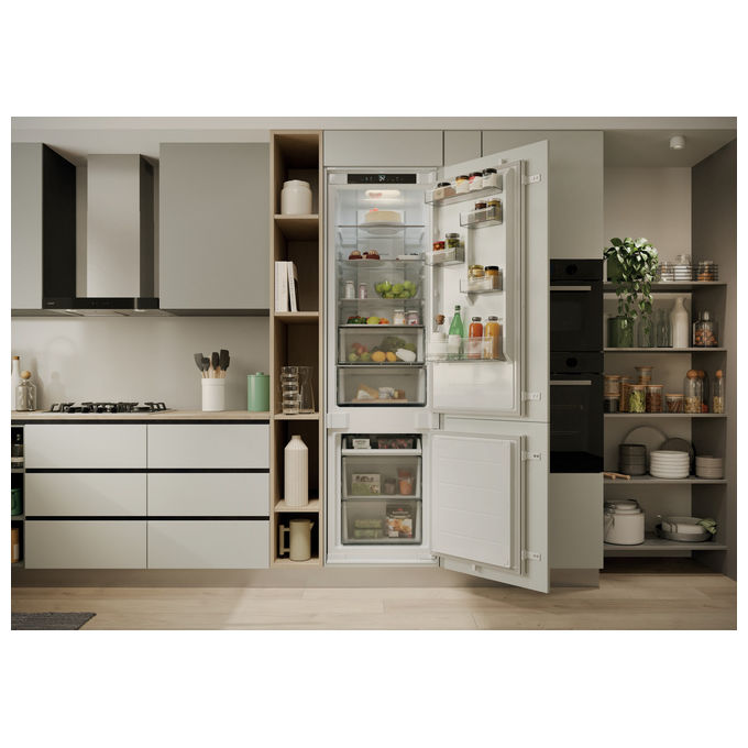 Candy CNBQT3519EW Fresco Frigorifero Combinato da Incasso 284 L 193,5 cm Classe E 35 dB No Frost Wi-Fi colore Bianco