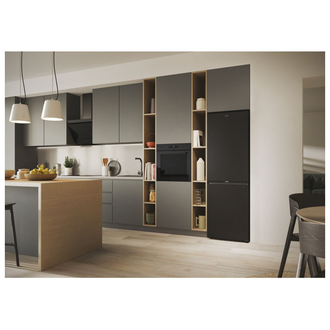 Candy CNCQ4T618EB Frigorifero Combinato 355 L No Frost Classe E Altezza 185 cm colore Nero