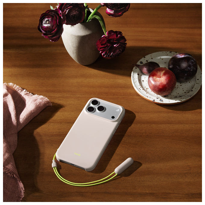 Beats Custodia con MagSafe per iPhone 17 Pro Max Lime con Laccetto