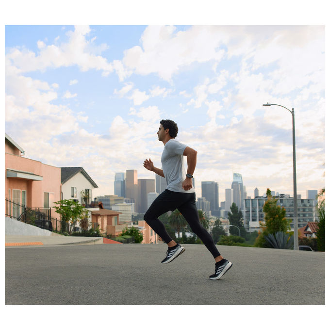 Amazfit W2556GL1N Active Max Smartwatch AMOLED 1.5'' 4GB Mappe Offline GPS NFC 25 Giorni Autonomia 5 ATM colore Nero