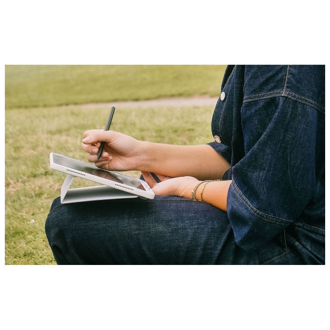 Wacom MovinkPad 11, Custodia con Supporto, Bianco, con Porta Penna
