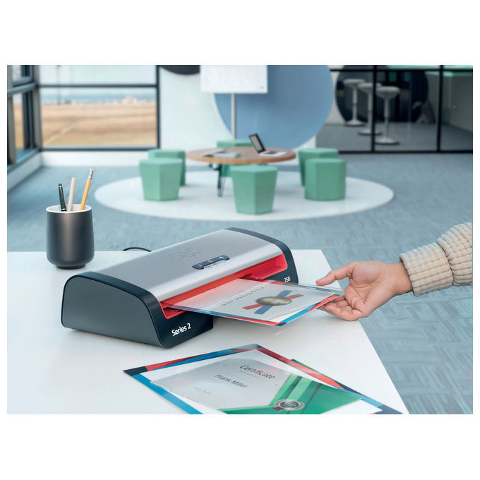 GBC, Plastificatrice a Caldo, 500 mm-min, A4, 250 Office, Nero, Acciaio Inox