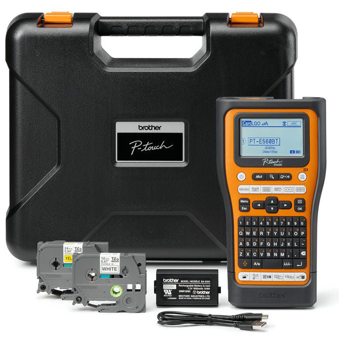 Brother PT-E560BTVP Etichettatrice Palmare Professionale Bluetooth 5.0 QWERTY Nastri TZe HSe fino a 24 mm Settore Elettrico colore Nero Arancione