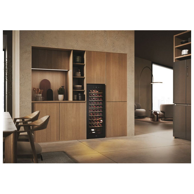 Haier HWS58GGH1 Wine Bank 50 Serie 3 Cantina Vino 58 Bottiglie 150 L 1 Zona Touch Wi-Fi App hOn 37 dB colore Nero