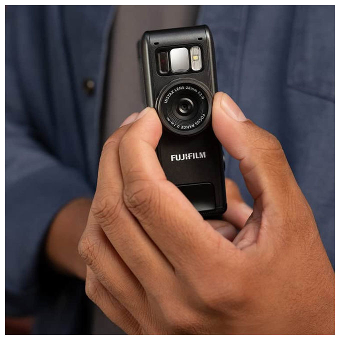 Fujifilm Instax Mini Evo Cinema, Fotocamera Istantanea Ibrida, 2560 x 1920 Pixel, CMOS, Nero
