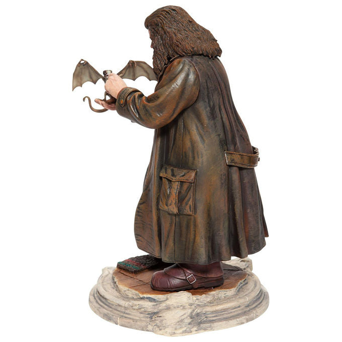 Enesco, World Of Wizard Of Harry Potter, Figurina Hagrid e Norberta, Resina, Dipinta a Mano, 25cm