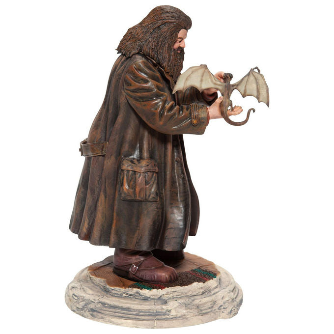 Enesco, World Of Wizard Of Harry Potter, Figurina Hagrid e Norberta, Resina, Dipinta a Mano, 25cm