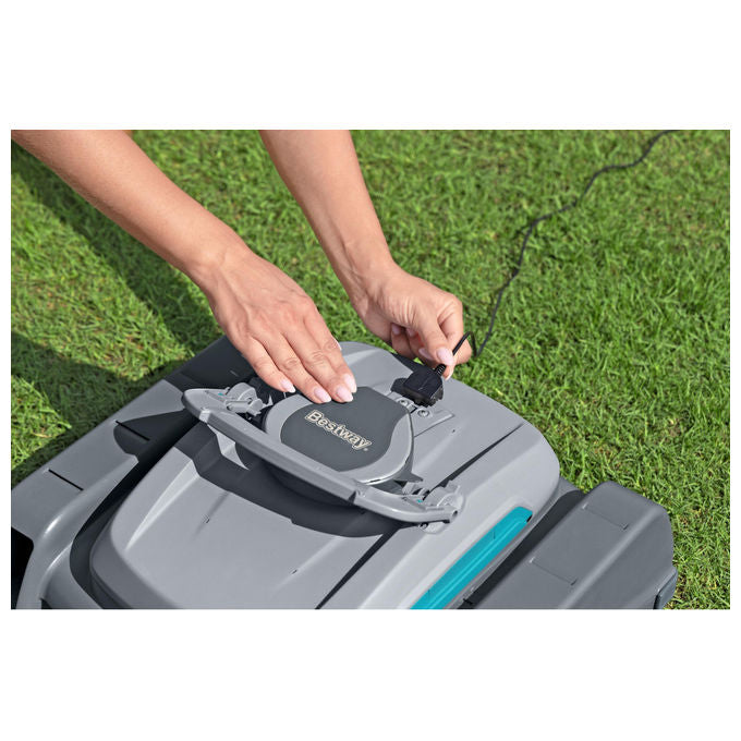 Bestway 58942 AquaTronix Pro G300 Robot Piscina 2in1 Aspiratore e Skimmer Cordless Batteria Litio 120 min fino a 50 m² colore Grigio