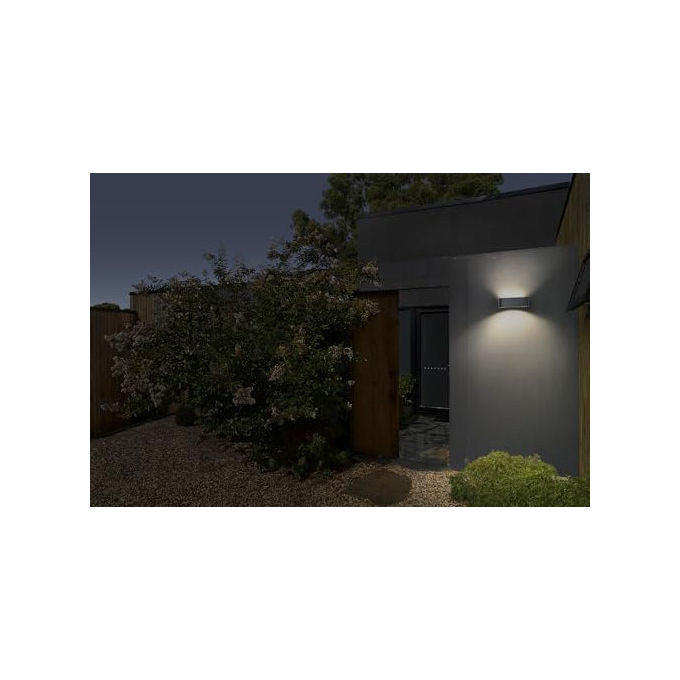 Osram 4099854415234 Endura Style Solar Bright Lampada da Parete LED Solare 7,6 W 520 lm 3000 K Sensore PIR IP65 Up Down colore Grigio Scuro