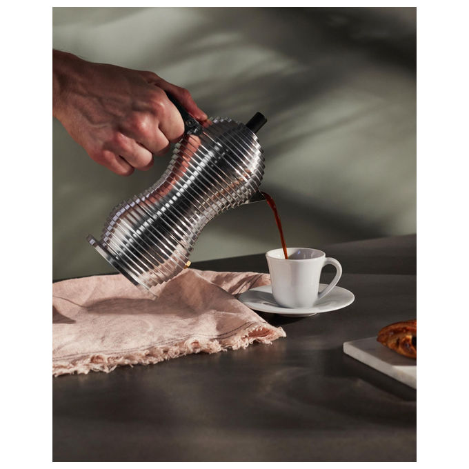 Alessi Pulcina caffettiera espresso per induzione, 6 tazze, alluminio, manico in PA, beccuccio a V, design Michele De Lucchi, nero