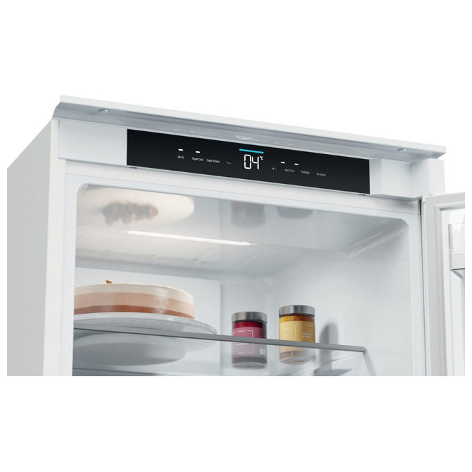 Haier HBQW5518E ID Titanium 2 Frigorifero Combinato da Incasso 251 L 177 cm Classe E 35 dB No Frost Wi-Fi Inverter colore Bianco