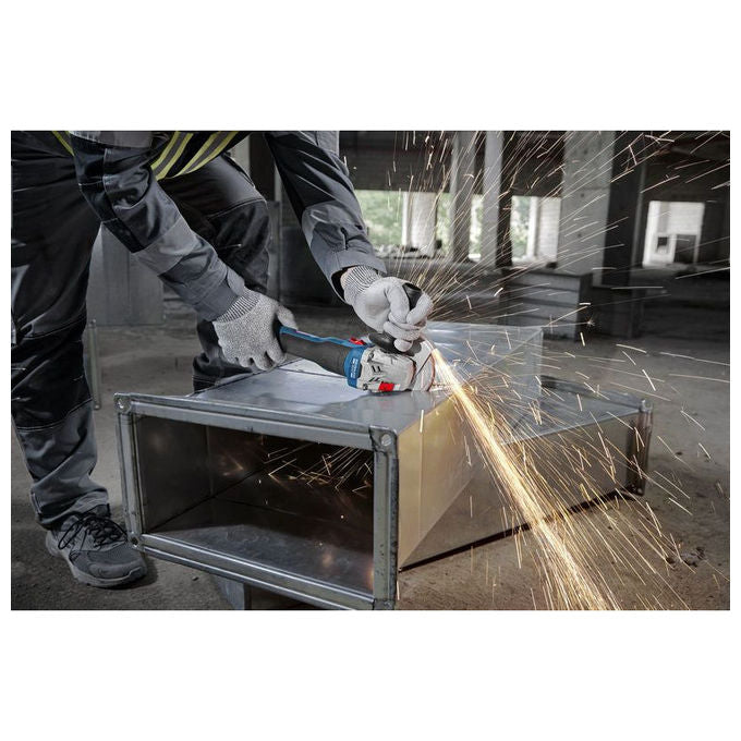 Bosch smerigliatrice angolare a batteria GWS 18V-8 Professional, brushless, 125 mm, 18V, 800W equivalenti, valigetta L-BOXX