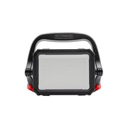 Century Strike proiettore LED portatile ricaricabile 50W, 4500 lm, 5700K, IP54, IK10, base magnetica, USB C, M4500