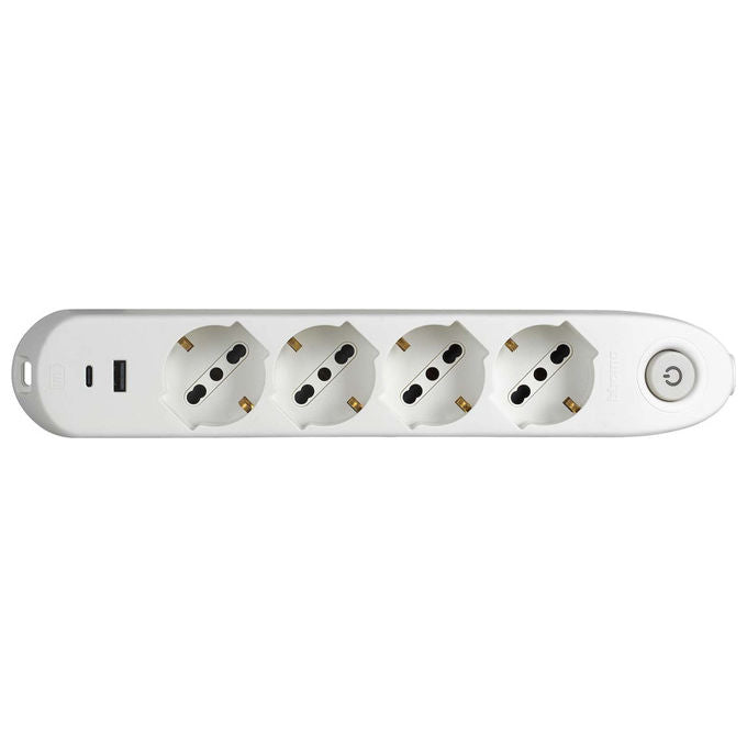 Bticino Poker multipresa 4 prese universali, 2 USB, interruttore di sicurezza, cavo 1,5 m, 16A, bianca