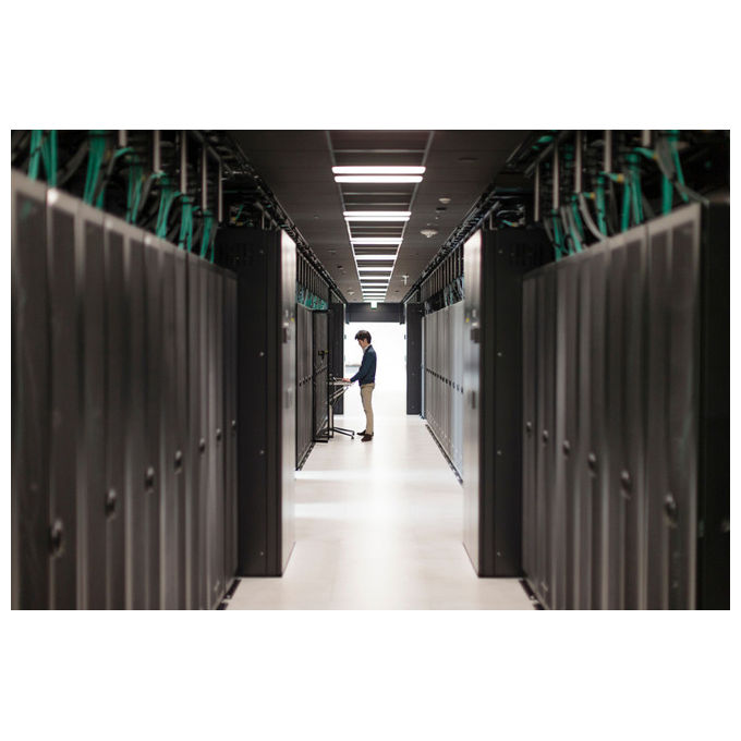 HPE Aruba Networking, kit di montaggio universale per antenna, regolabile AZ-EL, palo e parete, AP-ANT-MNT-U, S1J09A