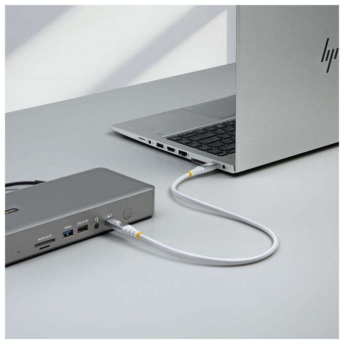 StarTech.com cavo USB4 USB-C 1,5 m, 80 Gbps, Power Delivery 240 W, 8K 120Hz, DisplayPort 2.1, Thunderbolt 4, Bianco